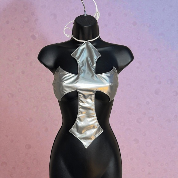 New Large Silver Metallic Cross Halter Top Shiny Rave Festival Backless Vegan - Picture 5 of 7